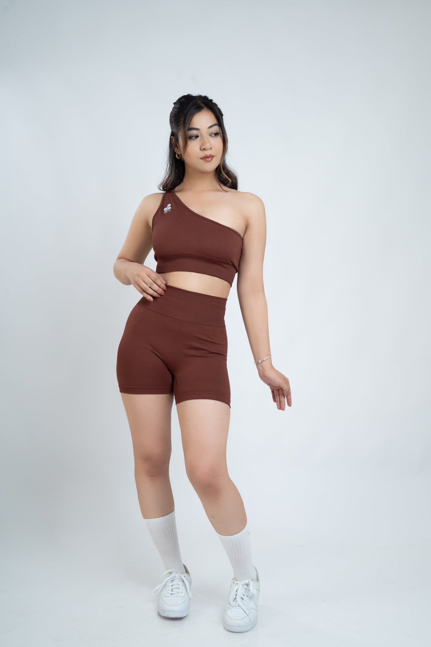 ONE SHOULDER SET